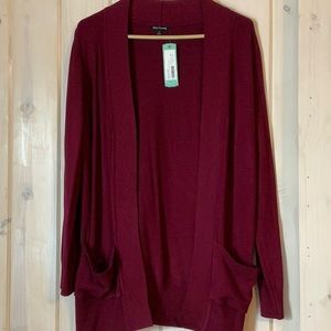 NWT Pink Clover Marabell women’s two pocket cardigan! Size M